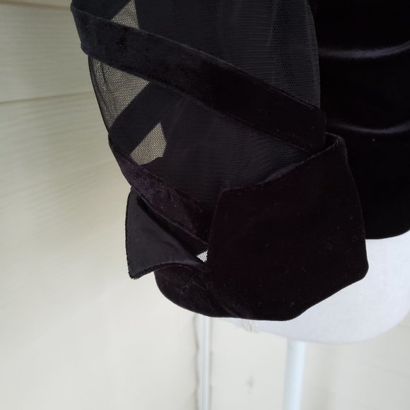 NWT black velvet rhinestone embellished elegant MILLA BELL top - Picture 4 of 8